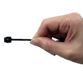 Ultra-compact CMOS color camera / M...