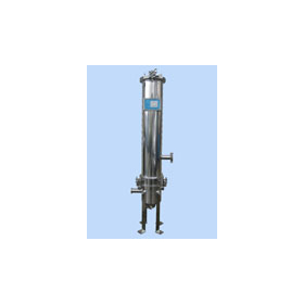 Filter housing, sanitary filter hou...